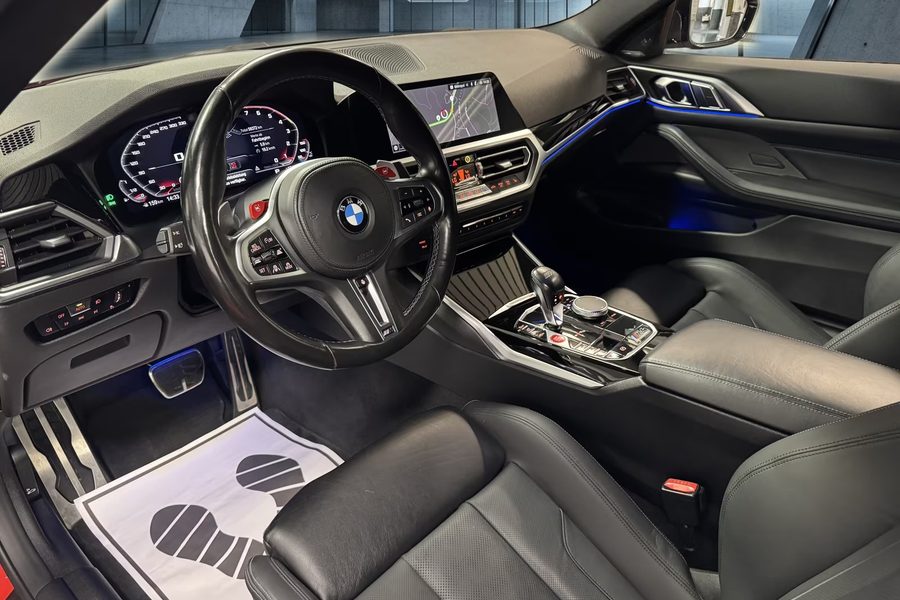 Blick ins Cockpit